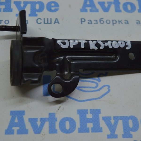 Кронштейн радиатора Kia Optima 16-