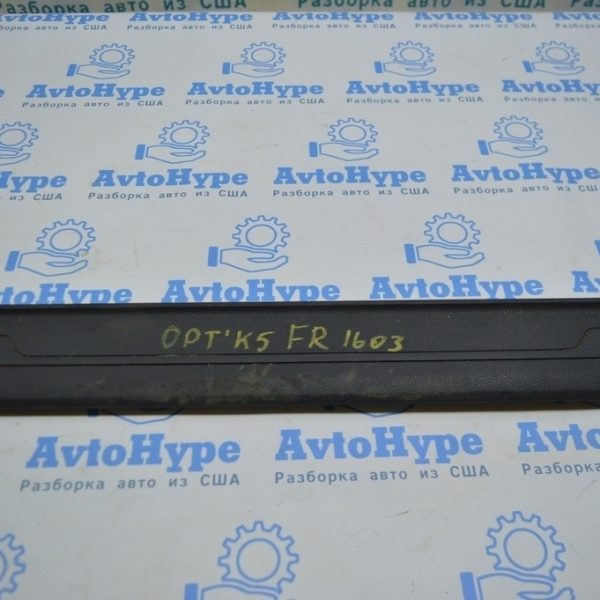 Накладка порога внешняя перед прав Kia Optima 16- черн 85883-D5000