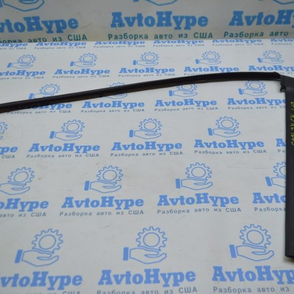 Уплотнитель стекла зад лев Kia Optima 16- 83530-D5000