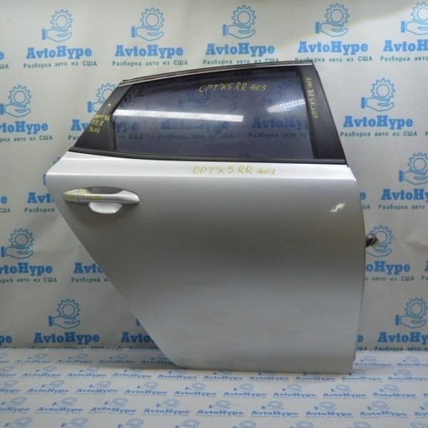 Молдинг дверь-стекло центральный зад прав Kia Optima 16- 83220-D4000