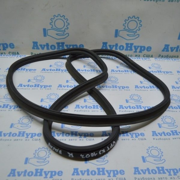 Уплотнитель крышки багажника Kia Optima 16- 87321-D5000