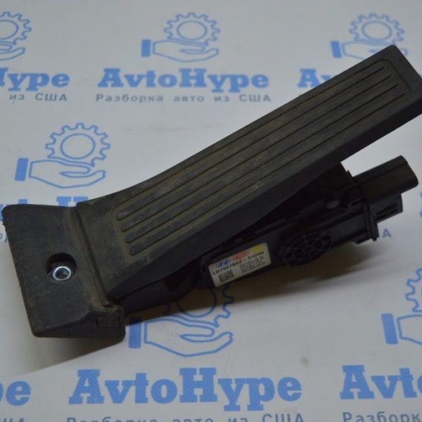 Педаль газа Kia Optima 16- NHV0771A1A - D4100 32700-D4200