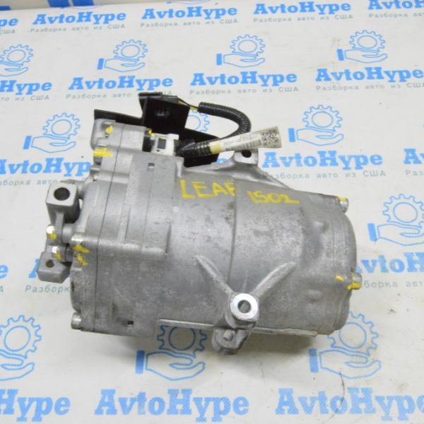 Компрессор кондиционера Nissan Leaf 18-21 (02) 92600-5SA0A