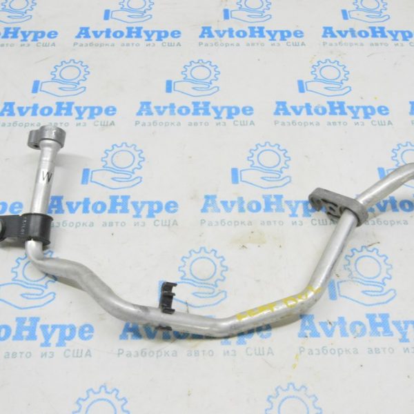 Трубка кондиционера компрессор-печка вторая Nissan Leaf 18-21 92450-3NK0A