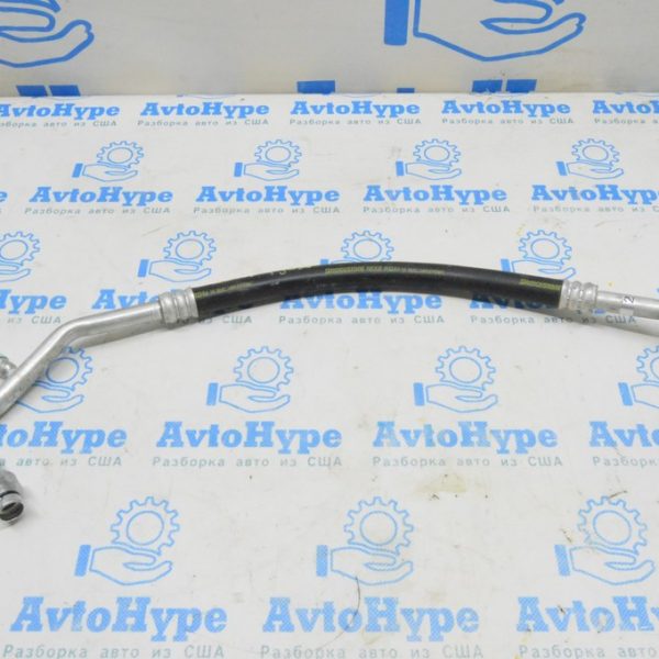 Трубка кондиционера компрессор-печка первая Nissan Leaf 18-21 92480-5SA5A