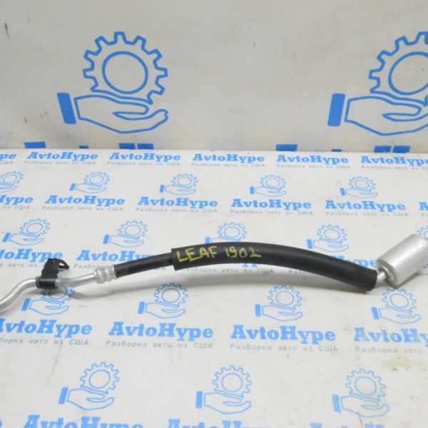 Трубка кондиционера конденсер-компрессор Nissan Leaf 18-21 92490-5SA6A