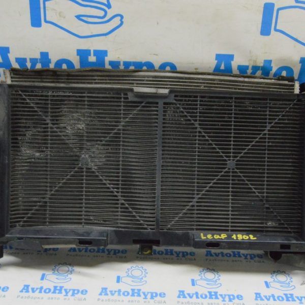Сетка между радиаторами Nissan Leaf 18-22 (02) надломы 214963NF0B