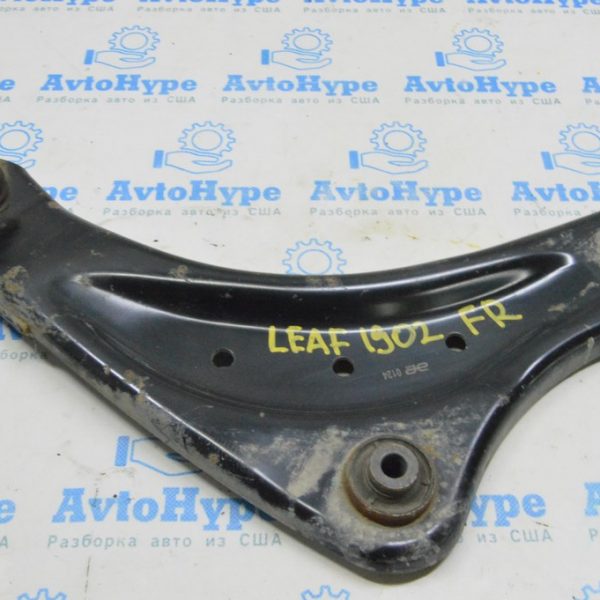 Рычаг нижний передний правый Nissan Leaf 18- (02) неориг 54500-4DA0A