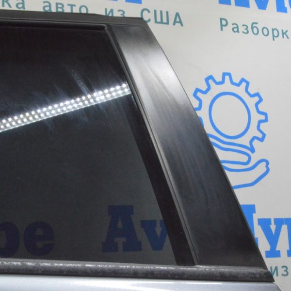 Накладка двери боковая задняя правая Nissan Leaf 18-24 822D23NF0A