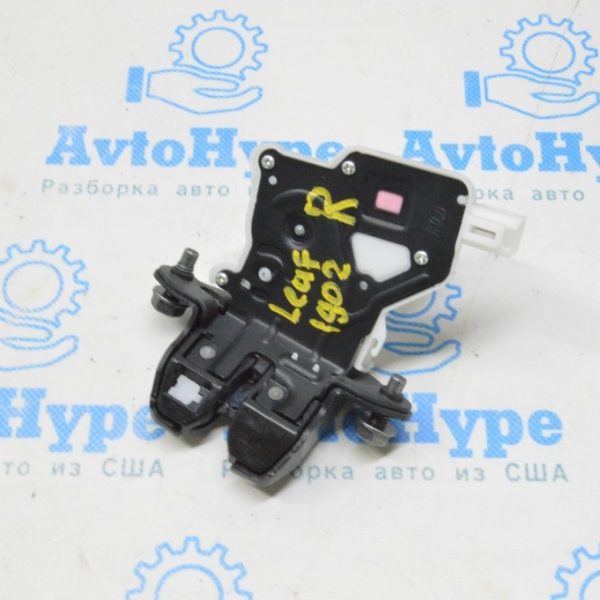 Замок двери багажника Nissan Leaf 18- 90502-DF30A