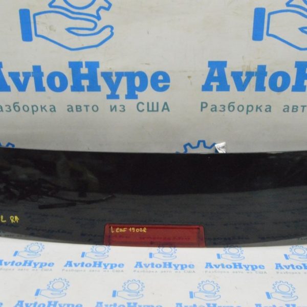 Спойлер двери багажника центральный Nissan Leaf 18- 96030-5SA0A