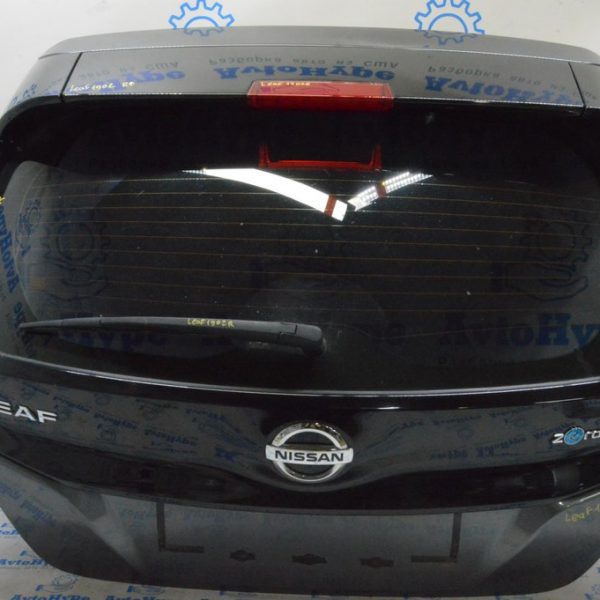 Дверь багажника голая со стеклом Nissan Leaf 18- (02) графит 90100-5SA0B