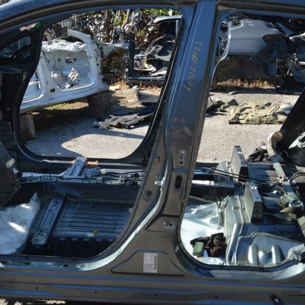 Скоба замка двери передняя левая Nissan Leaf 18-24 80570-3NF1A