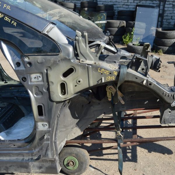 Четверть передняя правая Nissan Leaf 18-22 (02) графит G5130-5SAMA