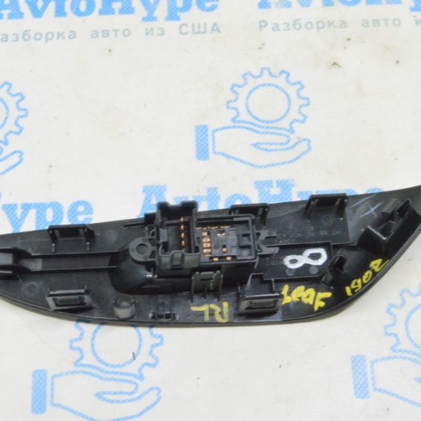 Управление стеклоподъемником задним левым Nissan Leaf 18- с хром 254111KL5A