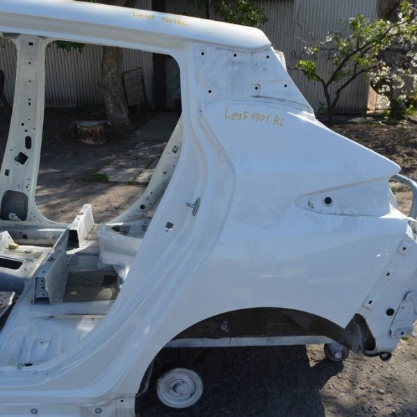 Четверть крыло задняя левая Nissan Leaf 18- (01) белая на кузове 78113-5SA0A