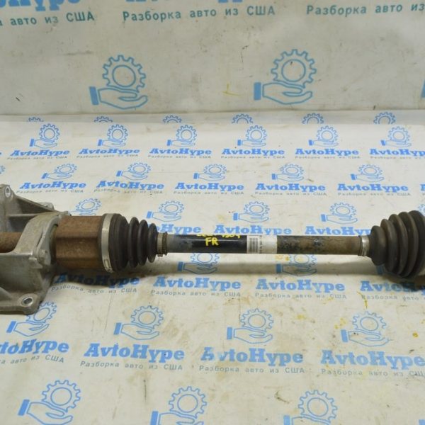 Привод полуось передняя правая Nissan Leaf 18- под 40 kWh 39100-5SA2A