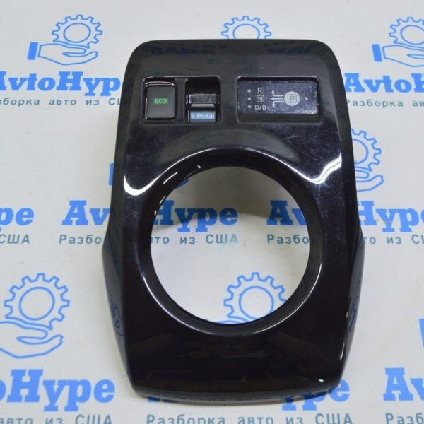 Накладка шифтера КПП Nissan Leaf 18-19 96915-5SA0A