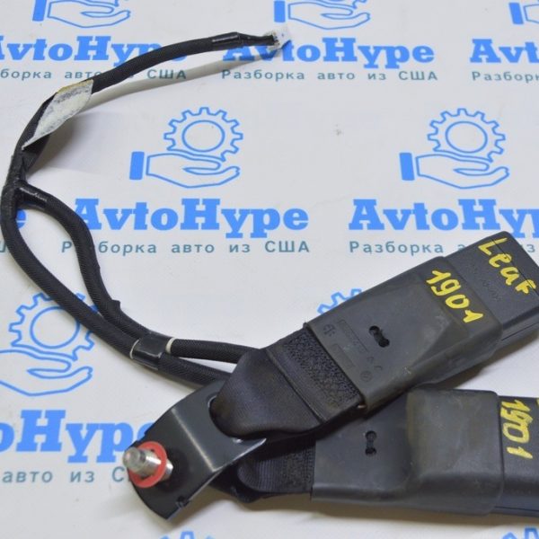 Замок ремня безопасности зад прав Nissan Leaf 18-20 (01)