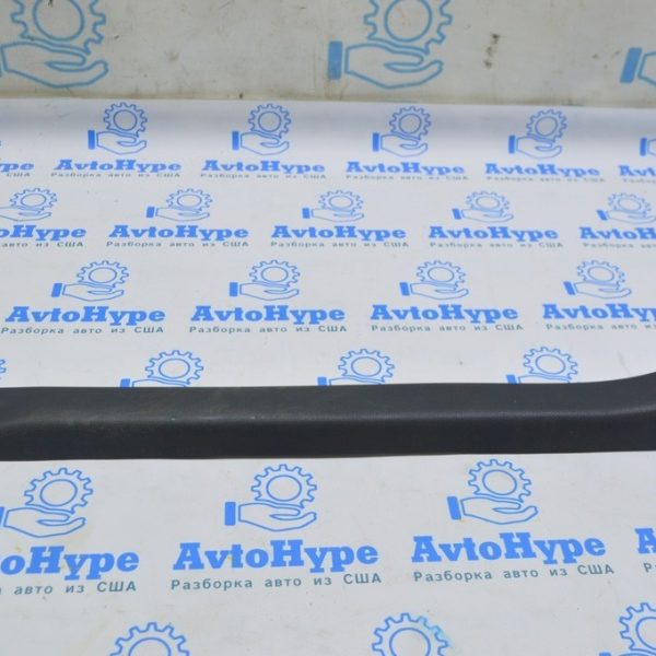 Накладка порога внутренняя передняя правая Nissan Leaf 18- 769B4-3NF0B