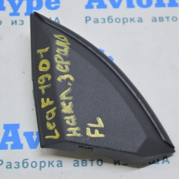 Заглушка бокового зеркала передняя левая Nissan Leaf 18- черная 80293-3NL0A