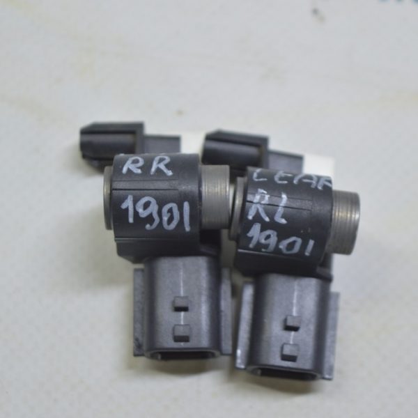 Датчик подушки безопасности задний правый Nissan Leaf 18- 98830-5RA0A