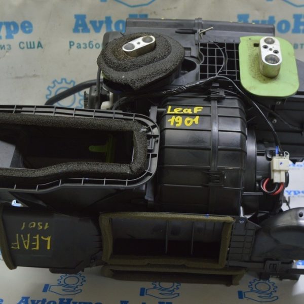 Печка в сборе Nissan Leaf 18-21 (01) 27210-5SA2B