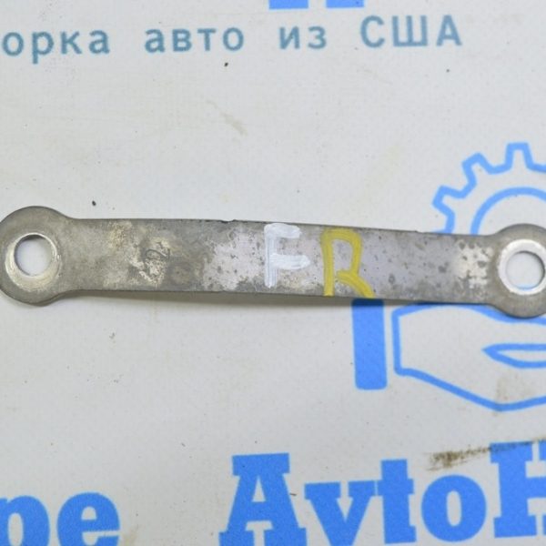 Кронштейн батареи правый Nissan Leaf 18-21