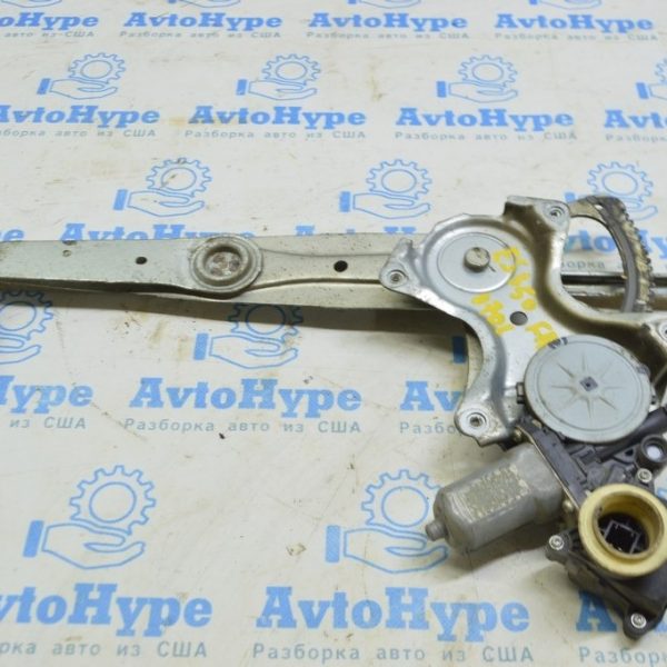 Стеклоподъемник с мотором перед прав Lexus ES350 07-12 85701-02010 69801-33080