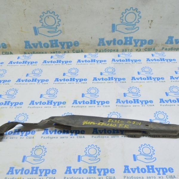 Уплотнитель крыла дверь-крыло правый Lexus ES350 07-12 53827-33060