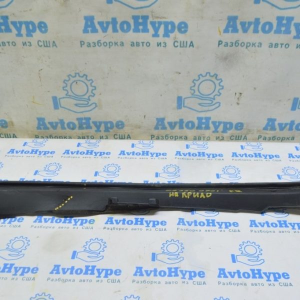 Уплотнитель крыла капот-крыло прав Lexus ES350 07-12 (01) надрыв 53805-33020