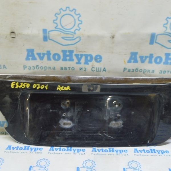 Накладка крышки багажника Lexus ES350 07-12 с хром молдингом под камеру, слом креп, царап (01) 76801-33132-C1