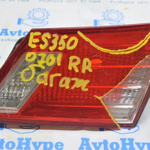 Фонарь внутренний крышка багажника правый Lexus ES350 07-09 (01) разбито стекло, трещины 81581-33150
