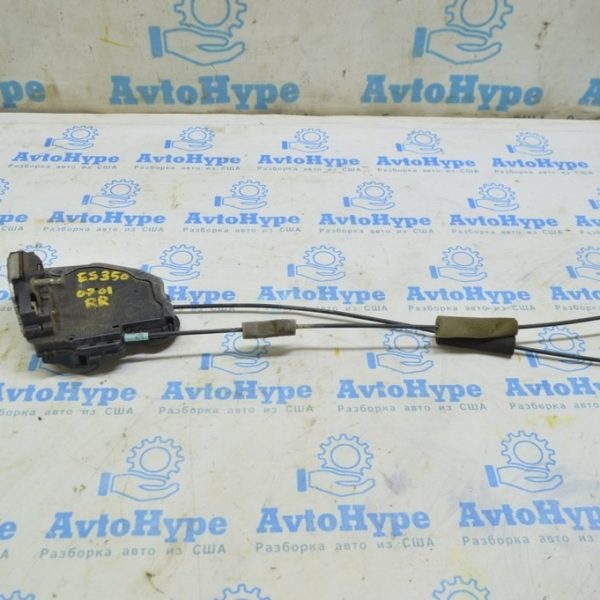 Замок двери зад прав Lexus ES350 07-12 69050-33131