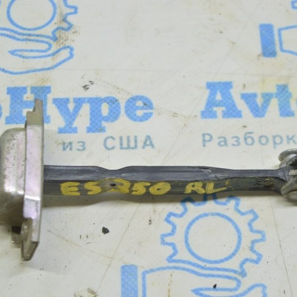 Ограничитель двери зад лев Lexus ES350 07-12 68640-33081