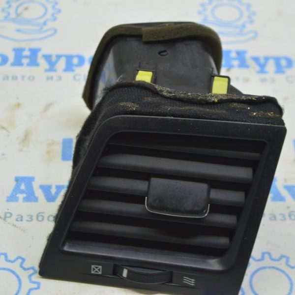 Дефлектор воздуховода правый Lexus ES350 07-12 черный 55670-33180-C0