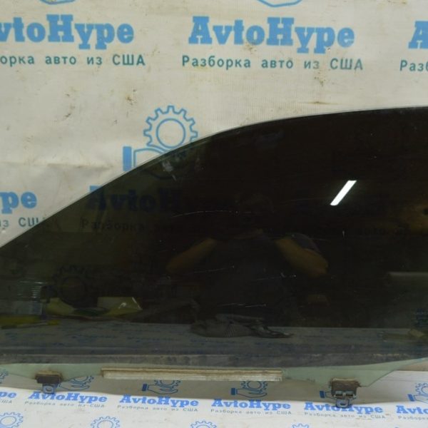 Стекло двери перед лев Lexus ES350 07-12 (01) царапины 68102-33152