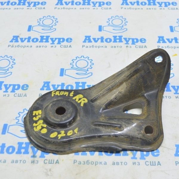 Лопух подрамника зад прав Lexus ES350 07-12 51023-33060