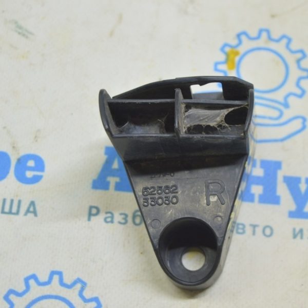 Крепление заднего бампера правое короткое Lexus ES350 07-12 (01) нет фрагмента 52562-33030
