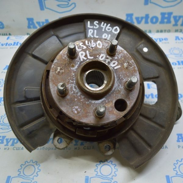 Ступица зад лев Lexus LS460 LS600h 07-12 (01) 42410-50040