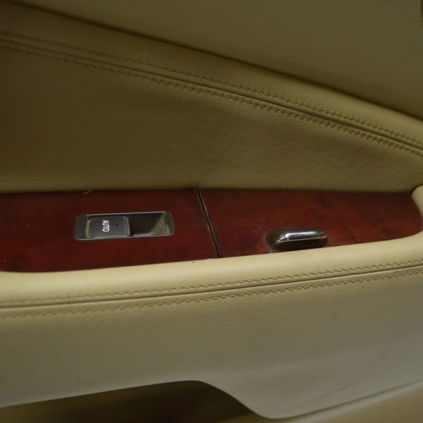 Управление стеклоподъемником зад лев Lexus LS460 LS600h 07-12 84810-50020