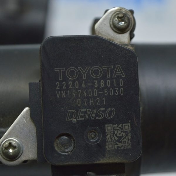 Расходомер воздуха прав Lexus LS460 LS600h 07-12 22204-38020 22204-38010