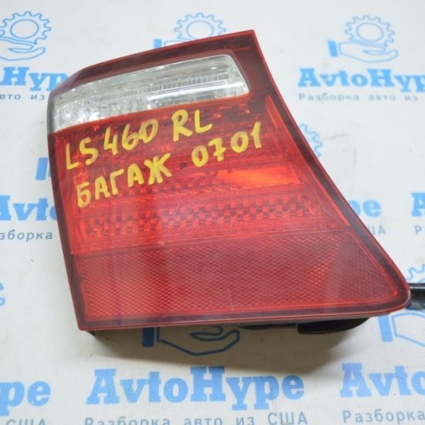 Фонарь внутренний (крышка багажника) левый Lexus LS460 LS600h 07-09 дорест (01) 8159150150