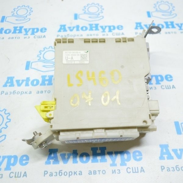 Блок предохранителей подторпедный правый Lexus LS460 07-12 (01) 82730-50150