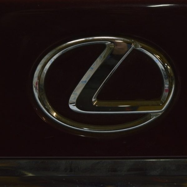 Эмблема LEXUS крышки багажника Lexus LS460 LS600h 07-12 9097502212