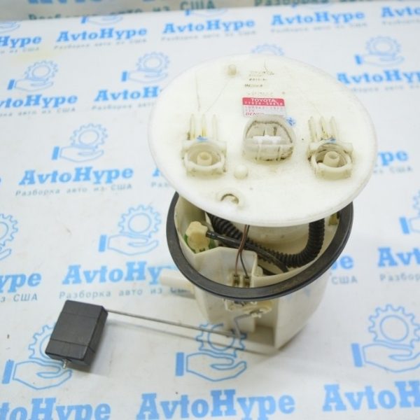 Топливный насос (бензонасос) Lexus LS460 LS600h 07-12 77020-50071