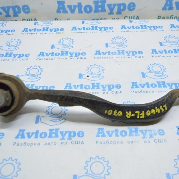 Рычаг нижний передний лев передний Lexus LS460 07-12 rwd 48640-59015