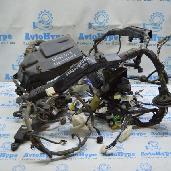 Проводка подкапотная с блоком предохранителей Lexus LS460 2008