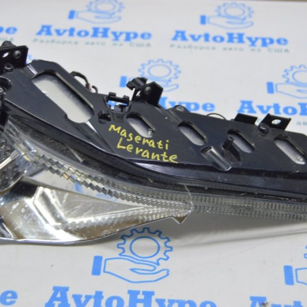 DRL фары правый Maserati Levante 16- Sport (01) дефект, реализ Вадим