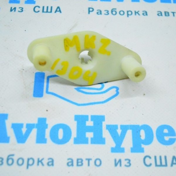 Крепление фары низ лев Lincoln MKZ 13-16 DP5Z-13N020-A